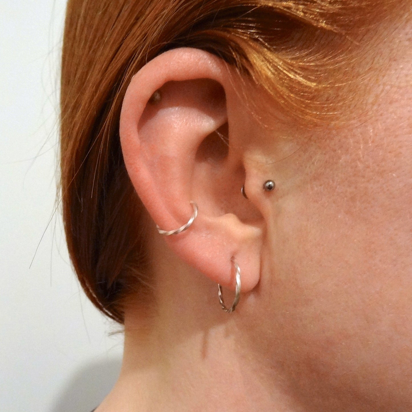 Cody | golden mini twisted hoop ear studs