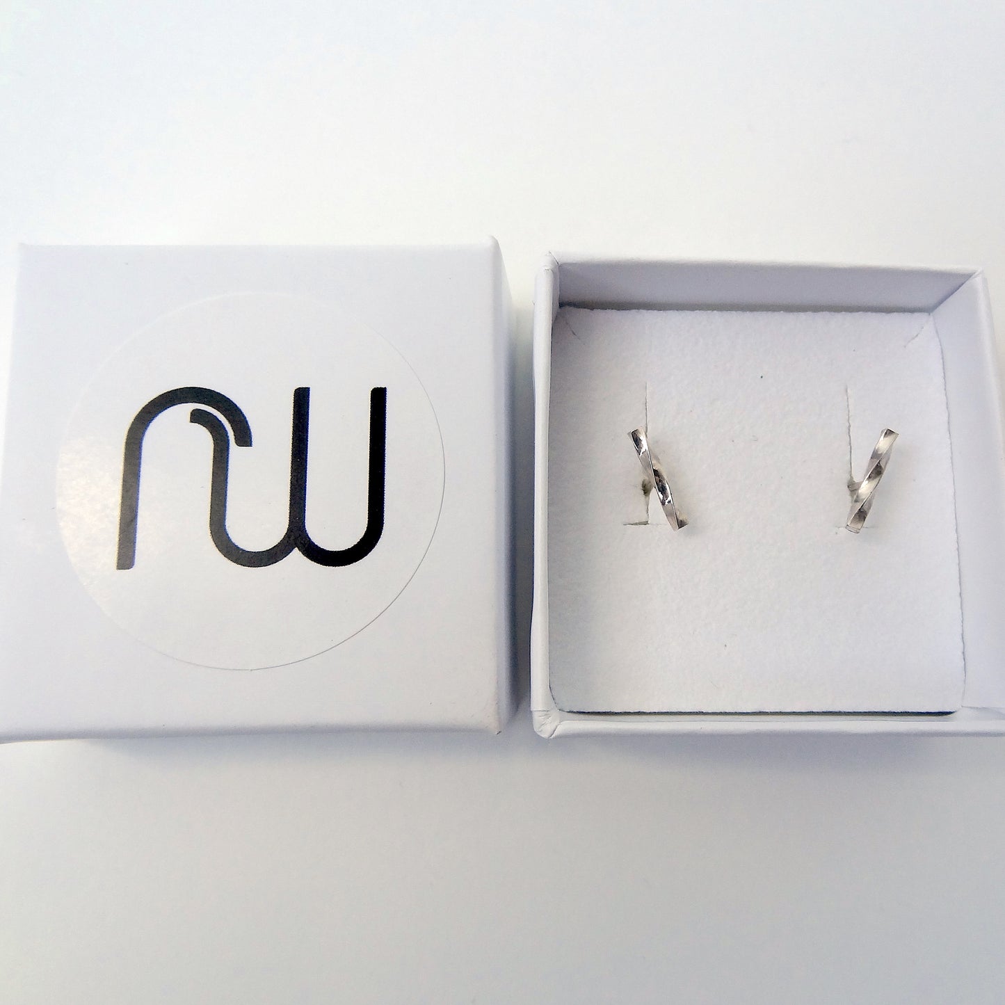 Adina | twisted bar stud earrings