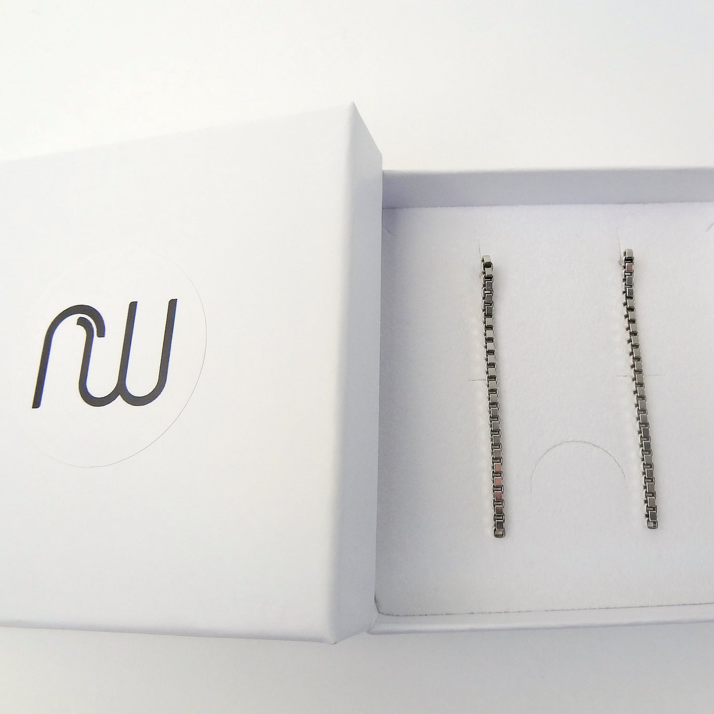 Tova | chain line earrings