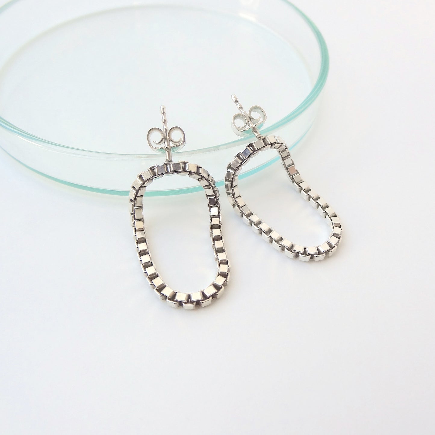 Sira | hanging oval chain earrings