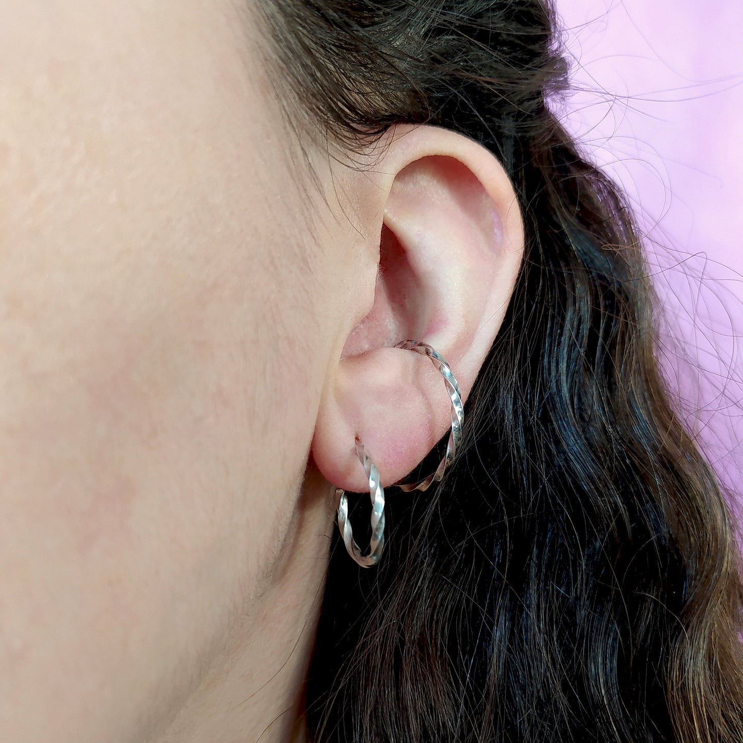 Blair | twisted hoop ear studs