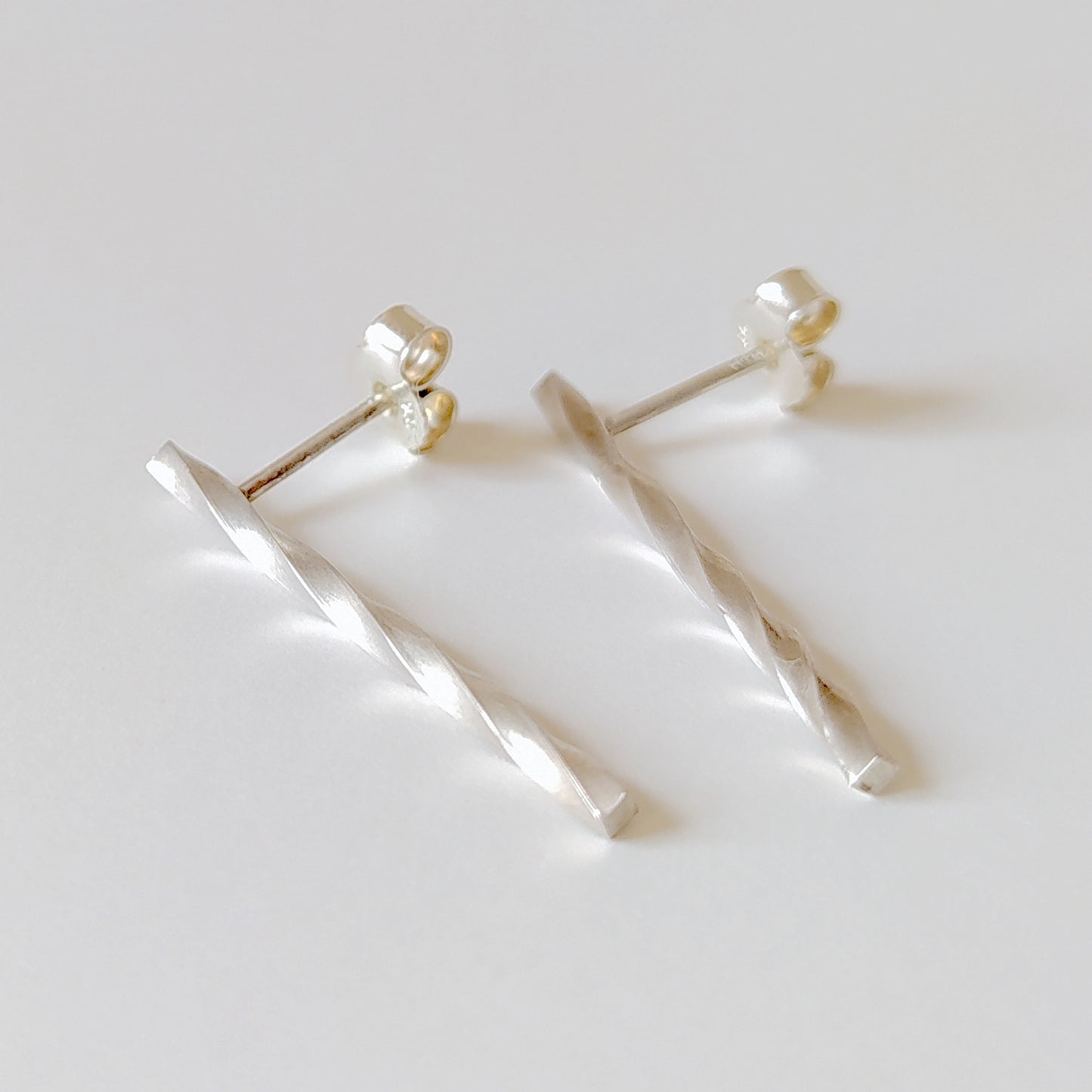 Adeja | longer twisted bar stud earrings