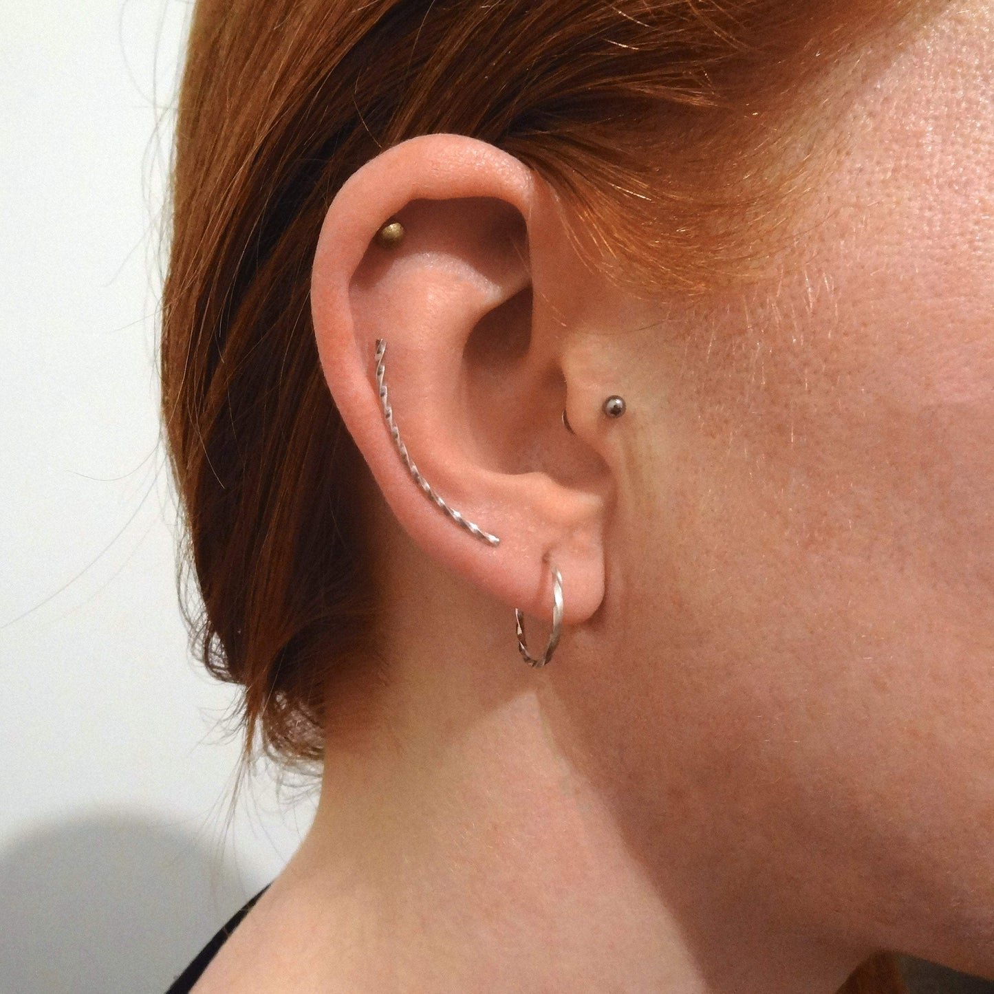 Jonie | golden dainty twisted ear climber