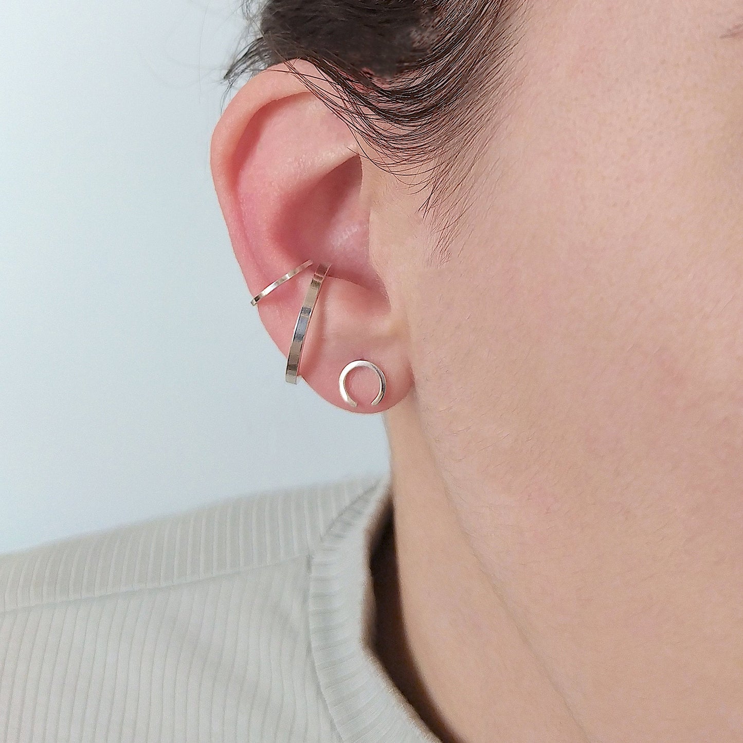 Milly | mini circle ear studs