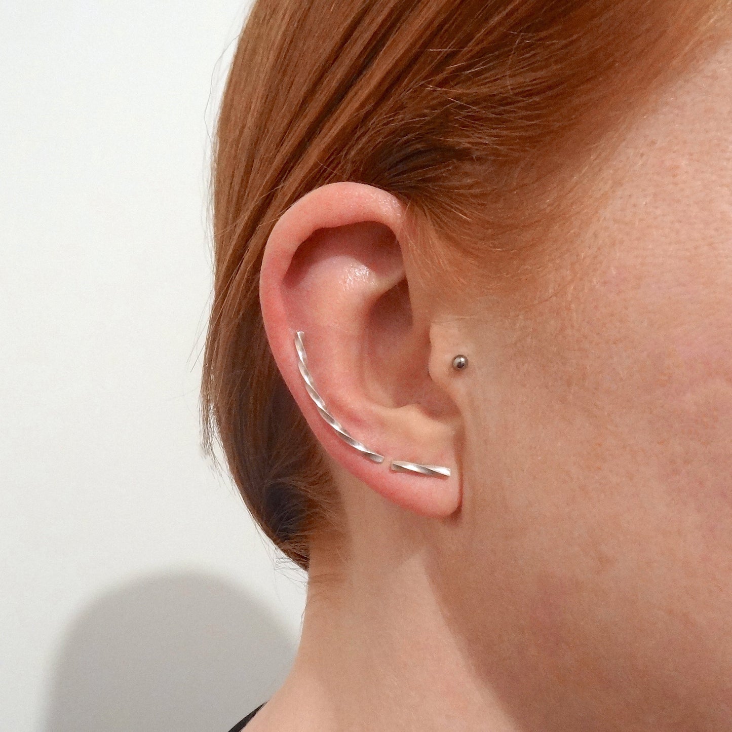 Adina | twisted bar stud earrings