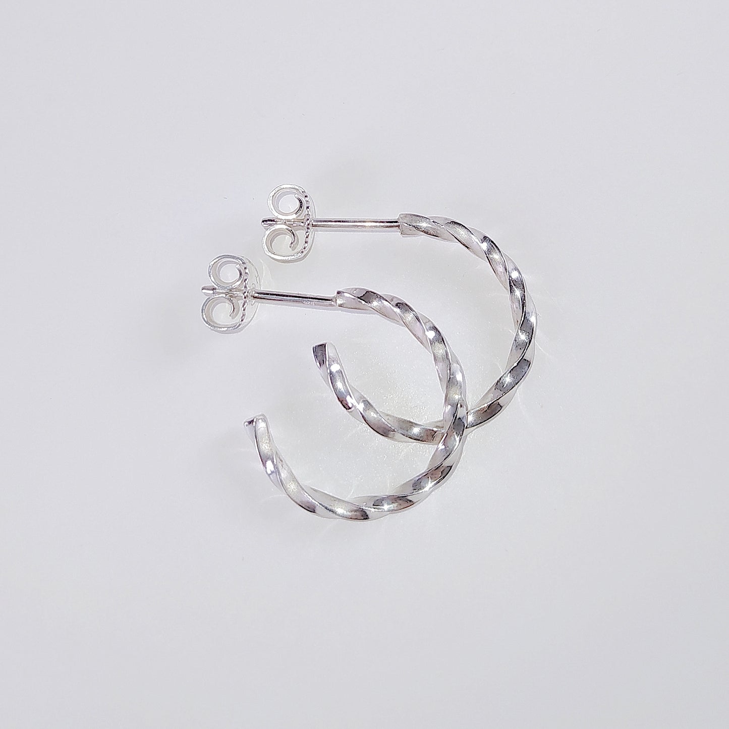 Blair | twisted hoop ear studs