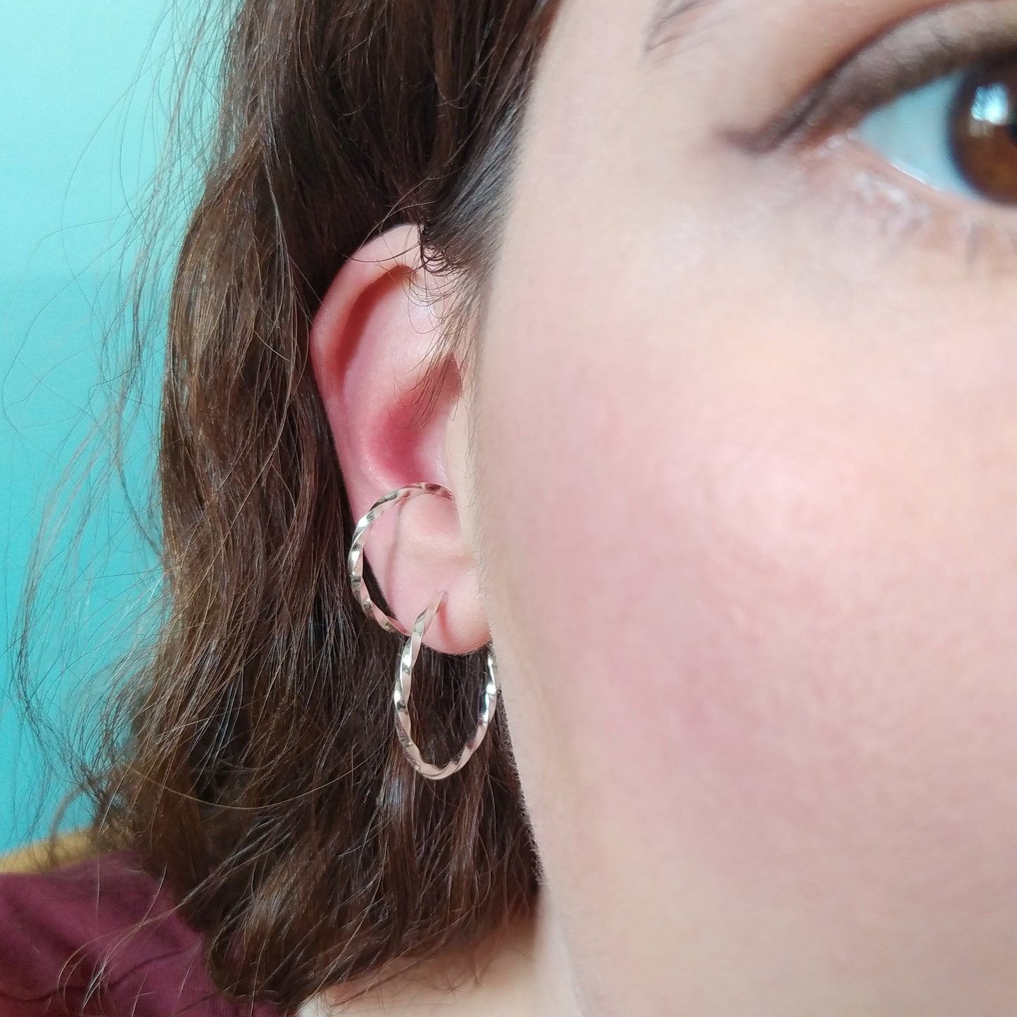 Amy | golden big twisted hoop ear studs