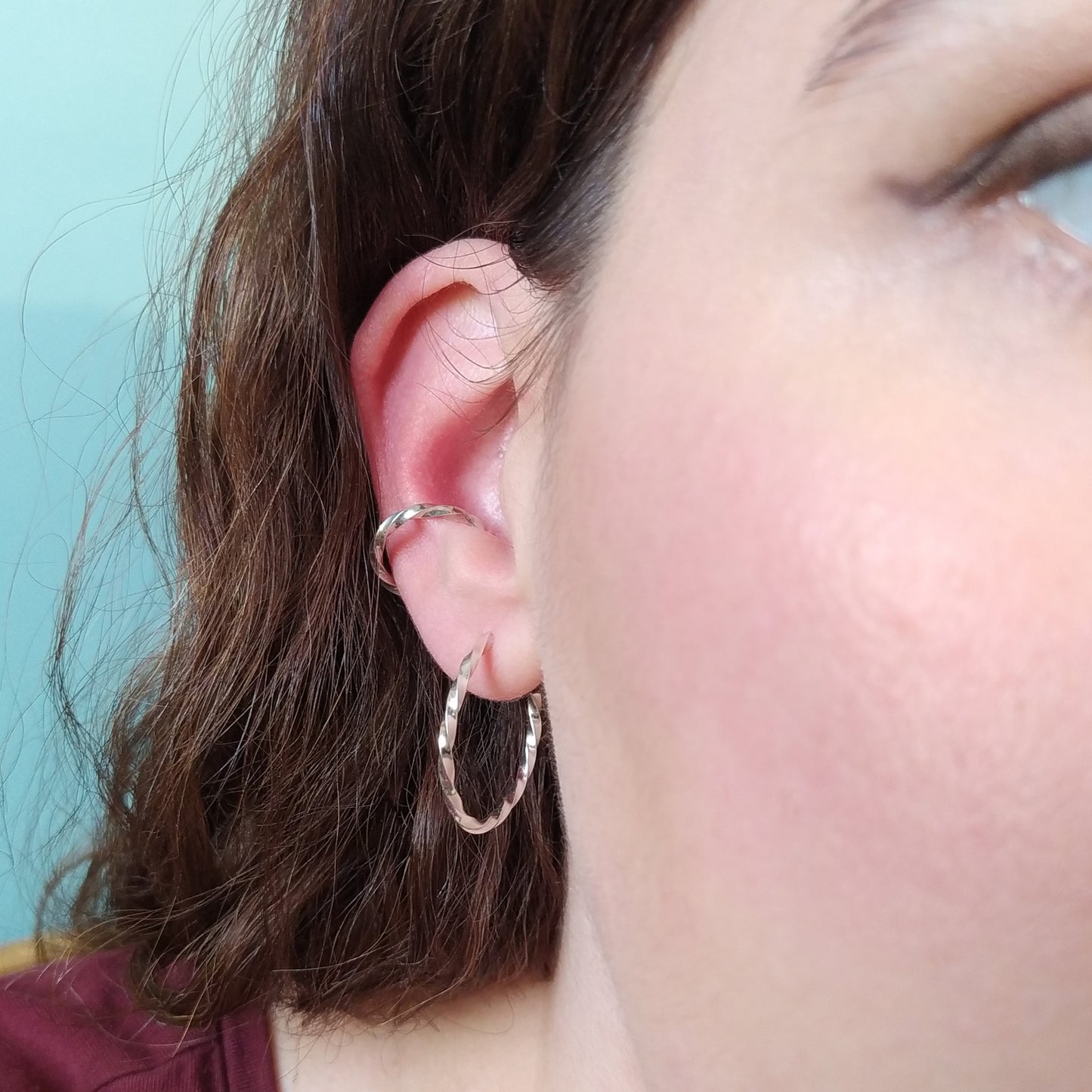 Amy | golden big twisted hoop ear studs