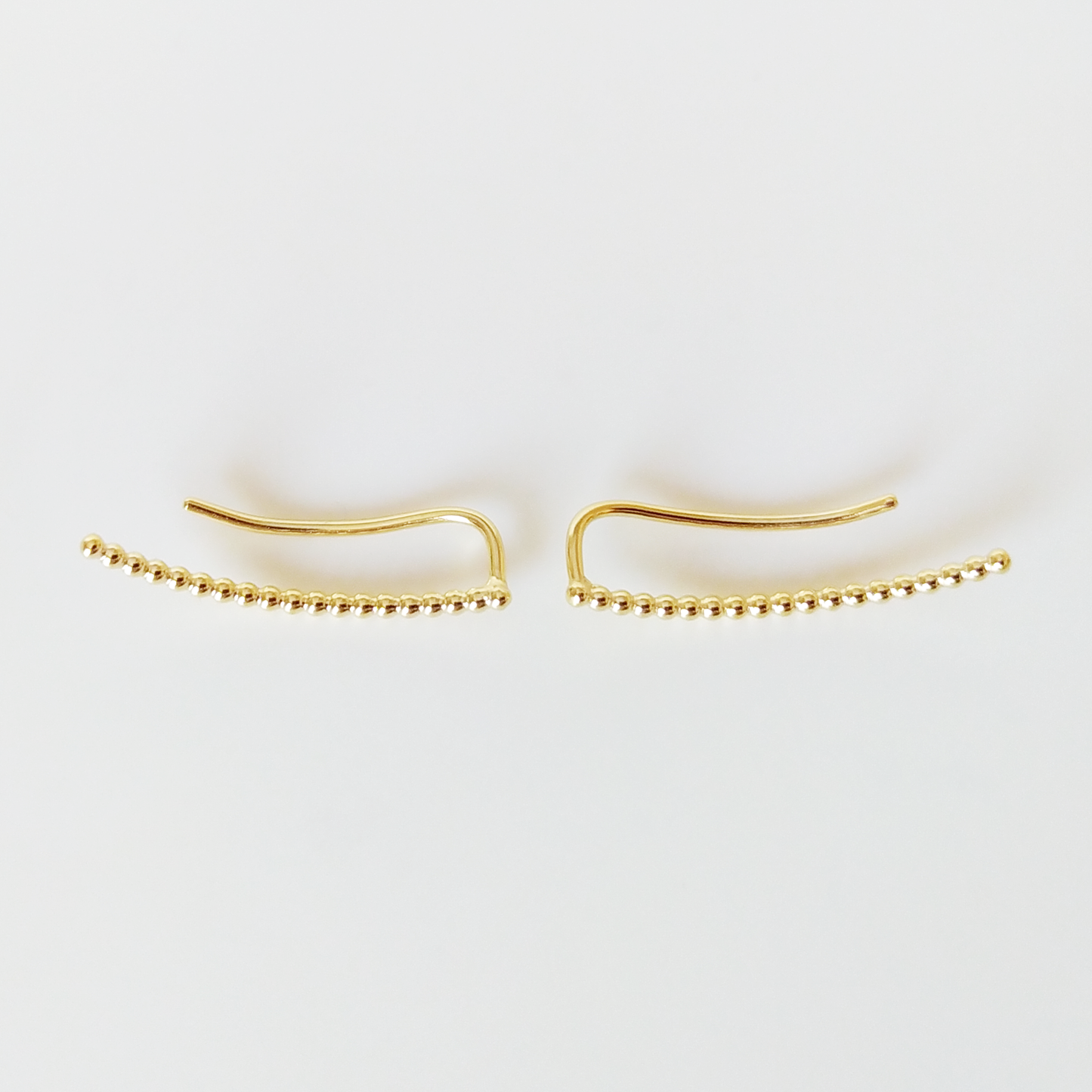 Lotti | dotted ear climber gold plated