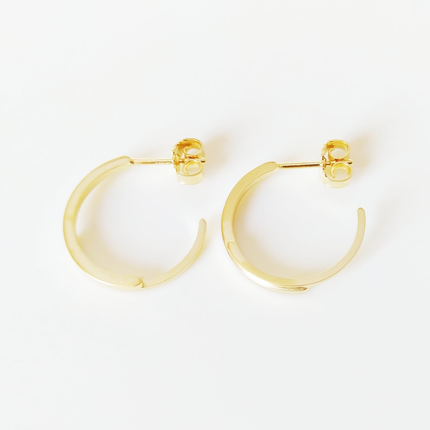 Golden Cammie Hoops | two semi circles hoop ear studs