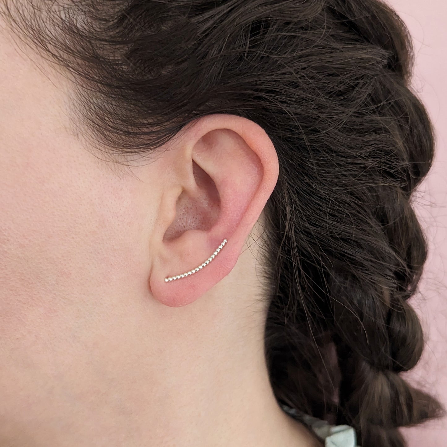 Lotti | dotted ear climber gold plated