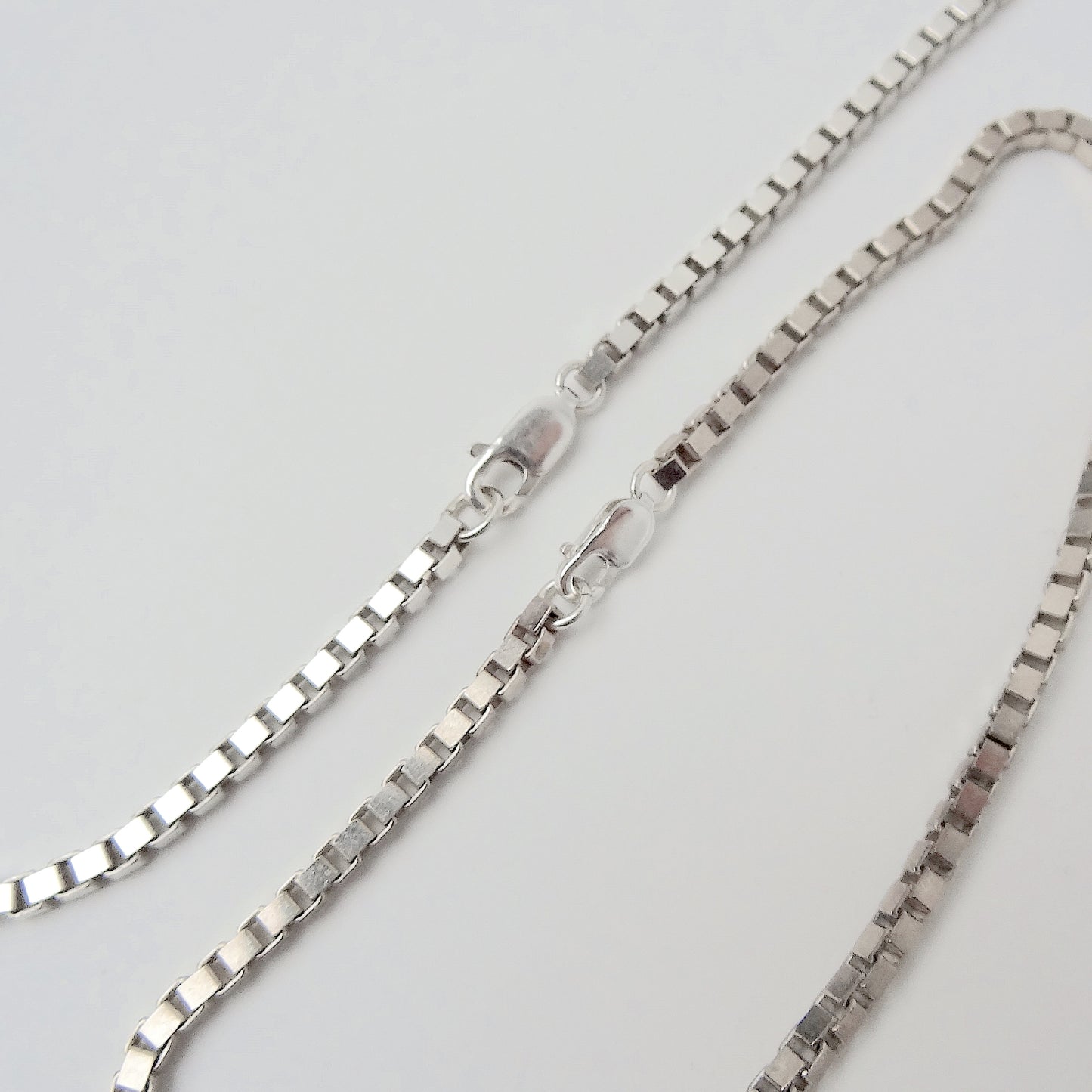 Nidea | box chain necklace